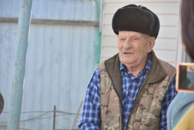 В Астраханской области ветеран ВОВ отметил свой 97-й день рождения