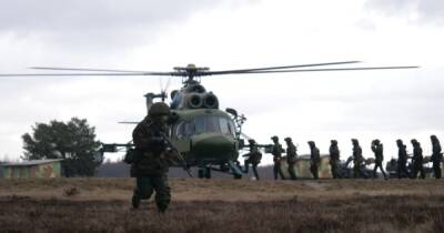 Путин и Лукашенко решили продолжить совместные военные учения в Беларуси