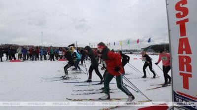 ФОТОФАКТ: Всебелорусская студенческая лыжня проходит в Минске