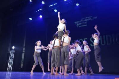Юбилейный фестиваль «Танцующий город» проходит в Пскове в воскресенье