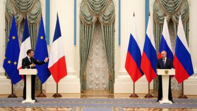 Путин и Макрон вновь обсудили ситуацию вокруг Украины