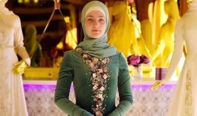 Дочь Кадырова в 19 лет стала замруководителя секретариата главы Чечни