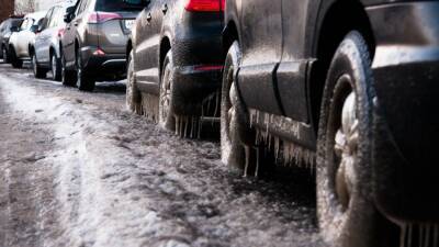 Автоэксперты перечислили «народные советы», способные испортить машину зимой