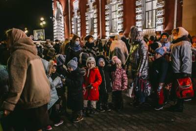 Приехавших в Курск беженцев обеспечат всем необходимым