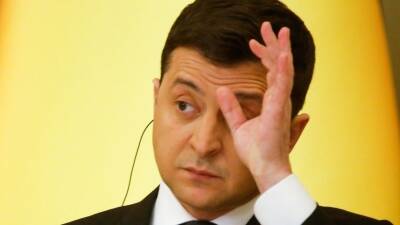 Зеленский назвал трагедией напряженные отношения России и Украины
