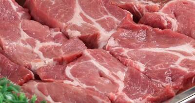 Мировые цены на свинину падают вслед за китайскими