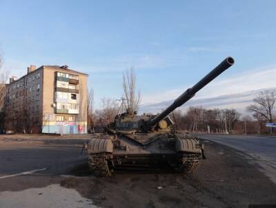 Зеленский решил прекратить стрельбу в Донбассе