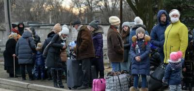 Губернатор Алтайского края Томенко заявил о готовности принять беженцев из Донбасса