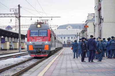 В Воронеже ожидают четвертый поезд с 1 тыс. беженцев из ДНР и ЛНР