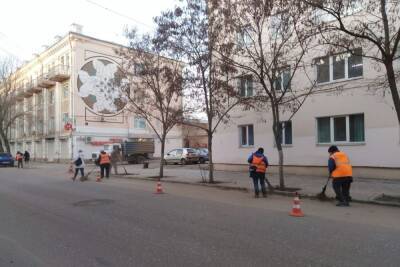 В Астрахани установилась благоприятная погода для генеральной уборки после зимы