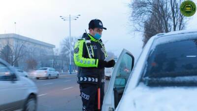 С 1 марта водители в Узбекистане смогут ездить без прав, доверенности и страховки