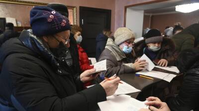 Более тысячи прибывших в Россию жителей Донбасса получили выплаты по 10 тысяч рублей