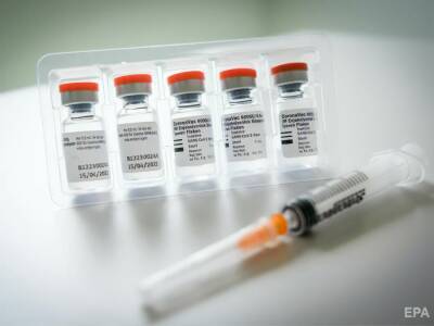 В Украине за сутки от коронавируса вакцинировали более 17 тыс. человек