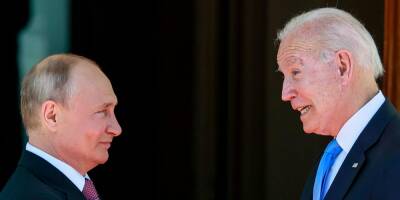Путин и Байден согласились встретиться в Европе по инициативе Макрона