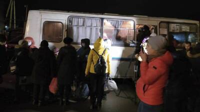 Власти Саратовской области ввели режим ЧС из-за прибытия беженцев из Донбасса