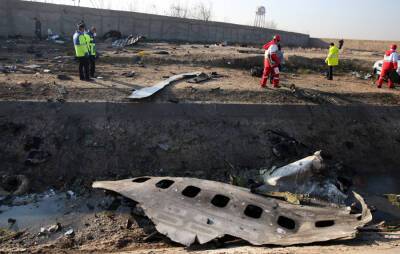 В Иране возле школы рухнул военный самолет, погибли три человека