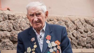 В Петербурге на 99-м году жизни скончался ветеран ВОВ Михаил Зорин