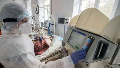 В России за сутки выявлено 152 337 заразившихся коронавирусом