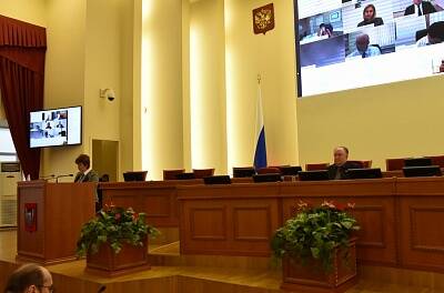 Донские депутаты обсудили вопросы, которые затронут на первом в 2022 году заседании