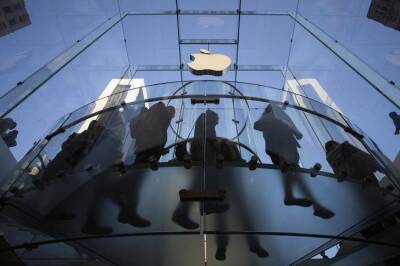 Марк Гурман - Тимур Алиев - Apple представит MacBook и iMac с новым процессором - smartmoney.one - Reuters