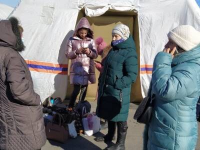 Врач рассказал, как прибытие беженцев из Донбасса скажется на ситуации с ковидом в России
