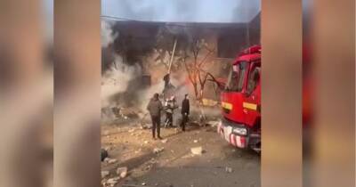 В Ірані військовий літак врізався в школу та вибухнув — є загиблі (відео)