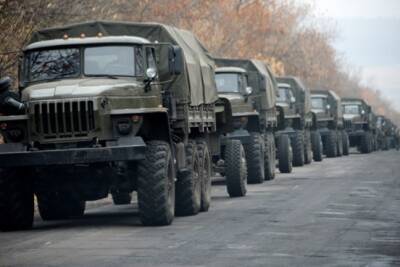 В Крыму России начала стягивать военную технику к границе