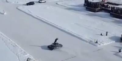 Столкновение машины с судьей гонок в Кузбассе попало на видео