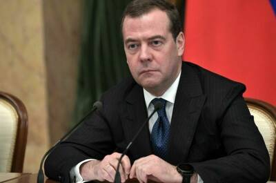 Медведев: Киев не будет выполнять Минские соглашения