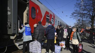В Москве открыли штаб по сбору гуманитарной помощи для беженцев из Донбасса
