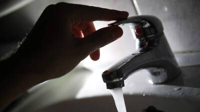 Киев прекратил подачу воды в ЛНР в связи с повреждением водовода