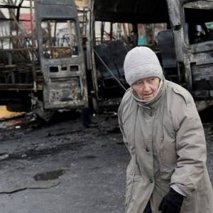 На Донбассе под обстрел попал автомобиль гуммиссии и объект Укргаздобычи