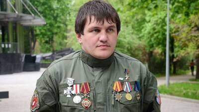 Ахра Авидзба: Как только Путин взял слово, в Донецк прилетело 40 снарядов