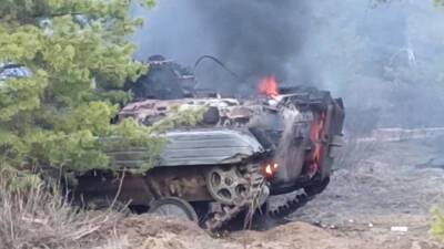 Донецкую и Луганскую республики массово обстреливают, в том числе из тяжелого вооружения