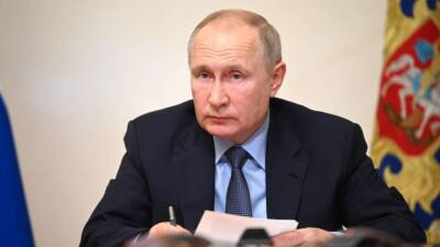 Президент России Путин принял «давно назревшее решение» о признании ЛНР и ДНР