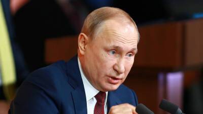 Путин сравнил время подлета ракет с Украины до России с ножом у горла