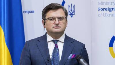 «Всё это неосуществимо»: зачем Киев продвигает идею создания нового переговорного формата для деэскалации в Донбассе