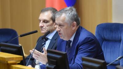 Губернатор Ленобласти Дрозденко высказался в поддержку признания суверенитета Донбасса