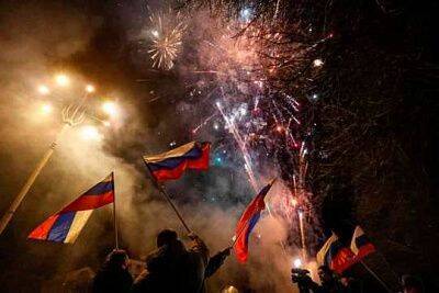 Москва признала независимость ДНР и ЛНР, в Донбасс введены российские войска (ВИДЕО)