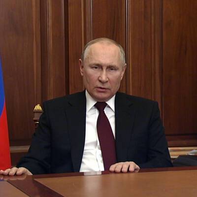 Путин внес в Госдуму на ратификацию договоры с ДНР и ЛНР
