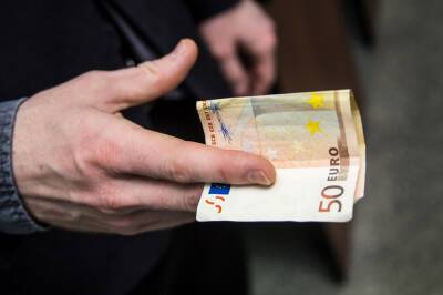 Курс евро превысил 91 рубль впервые с 2021 года