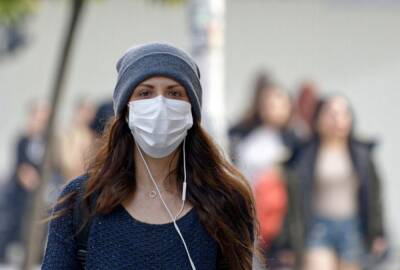 Одноразовые маски от ковида назвали «токсичной бомбой»