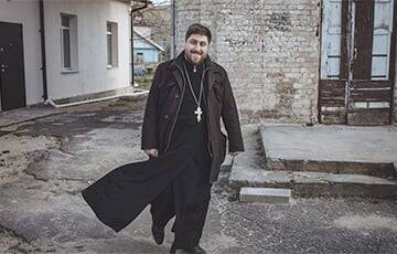 Гродненский священник решил молиться за айтишников и призвал освободить их от налогов