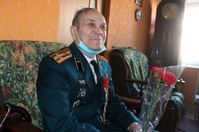 В Кисловодске ветеранам вручили подарки ко Дню защитника Отечества