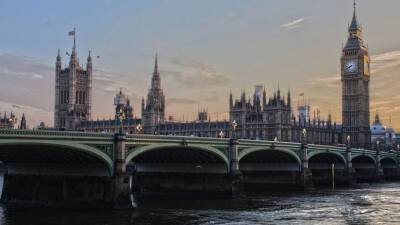Лондон объявит экономические санкции, «которые очень сильно ударят по России»