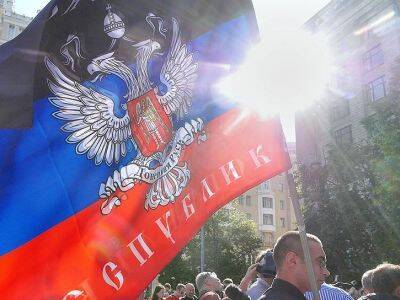 Парламенты самопровозглашённых республик Донбасса одобрили договоры с Россией