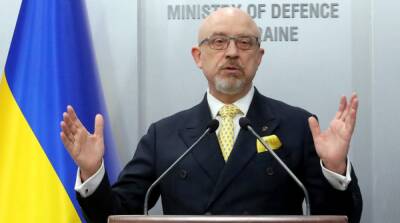 «Придется пройти через боль»: министр обороны Украины записал обращение к военным
