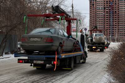 В Челябинске эвакуатор сбил пешехода