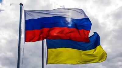 В Кремле заявили о нежелательности разрыва дипотношений России и Украины