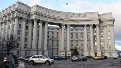Украина отозвала временного поверенного в РФ для консультаций